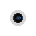 Ubiquiti Long-distance lens with enhanced low-light performance and dynamic range