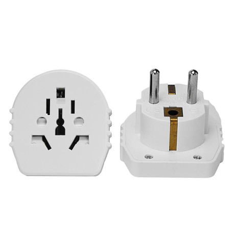 MicroConnect Universal adapter (PETRAVEL15)