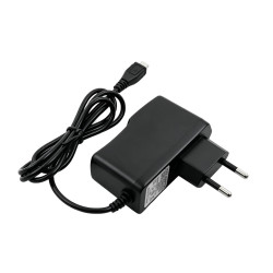CoreParts Micro USB Charger (MBA2112)